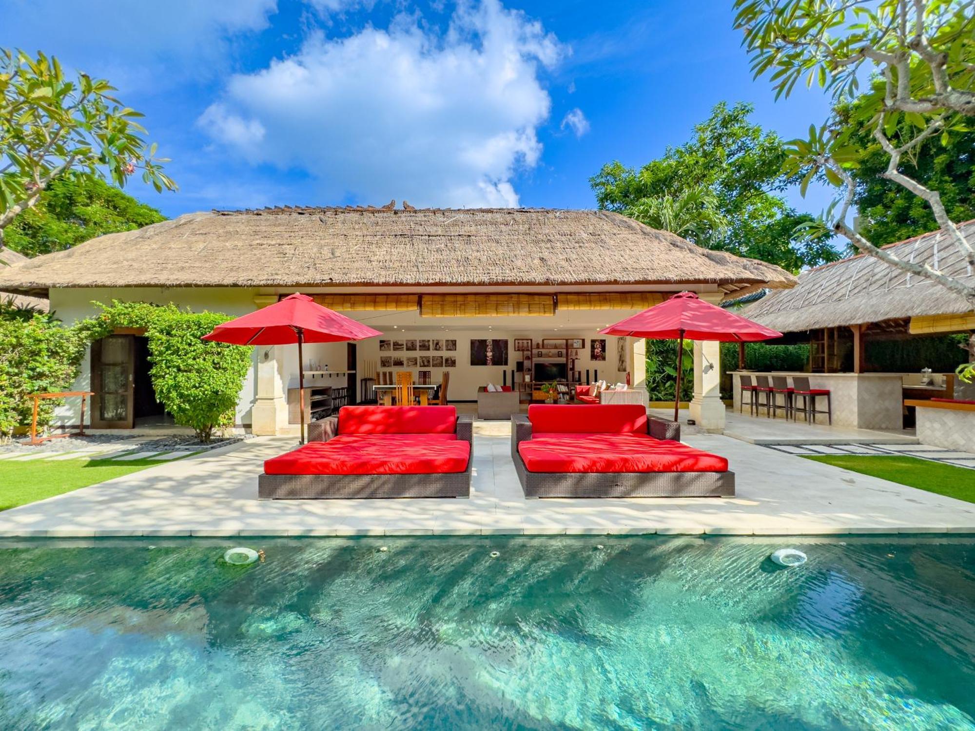 Villa Bugis Seminyak Pokoj fotografie