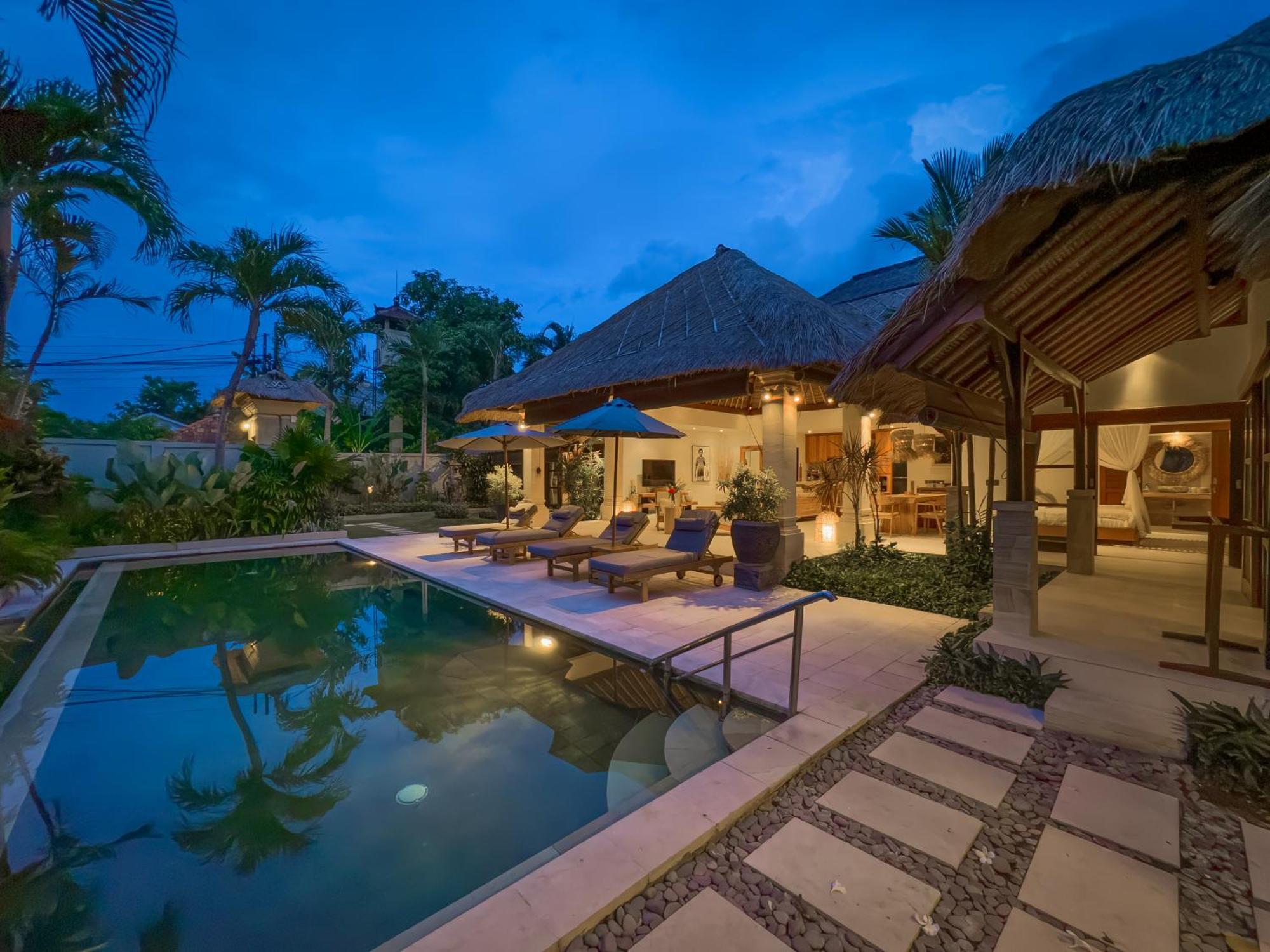 Villa Bugis Seminyak Pokoj fotografie