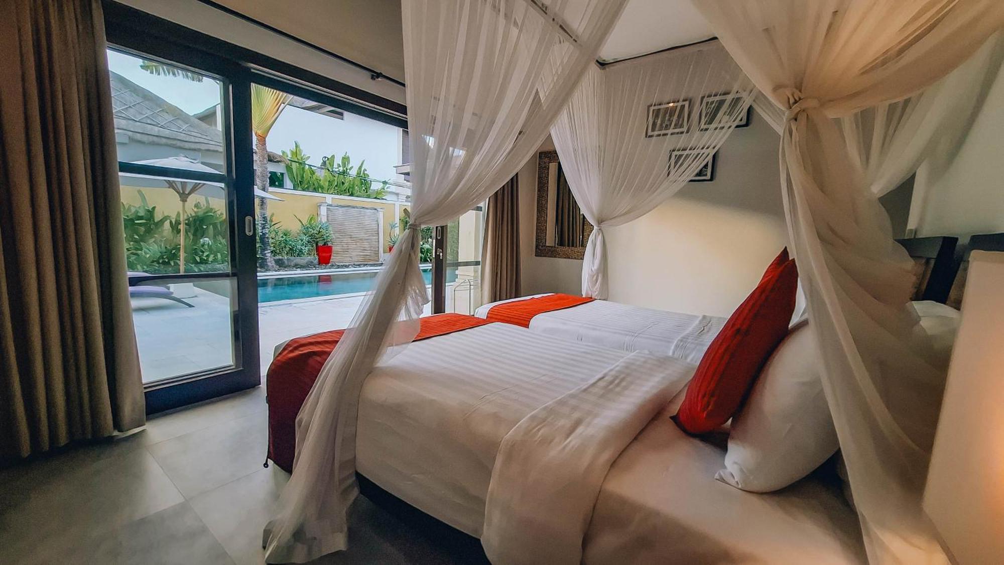 Villa Bugis Seminyak Pokoj fotografie